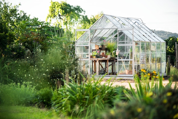 Growing in the Snow: 10 Greenhouses Perfect for Cold Climates